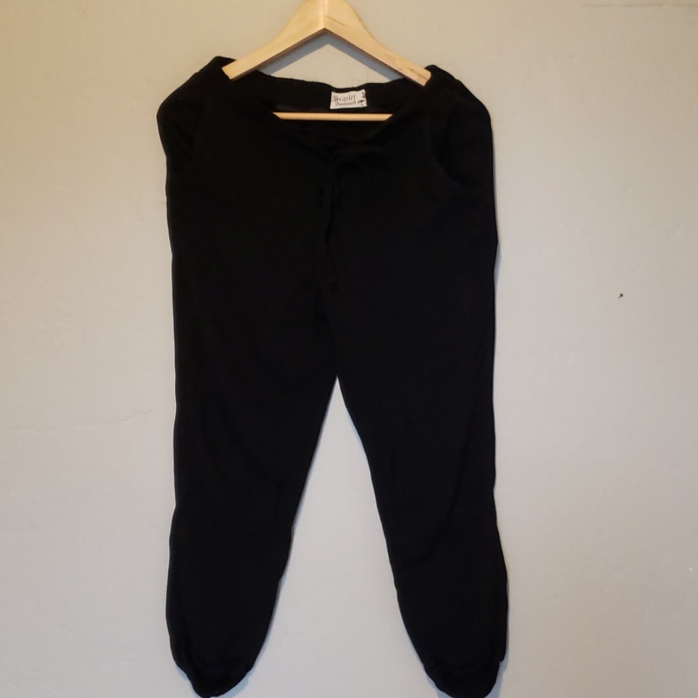 Relaxed joggers--capri length